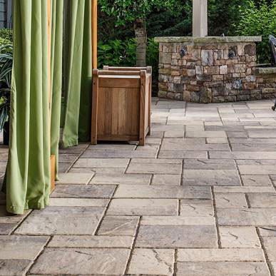 Lafitt&reg; Rustic Slab
